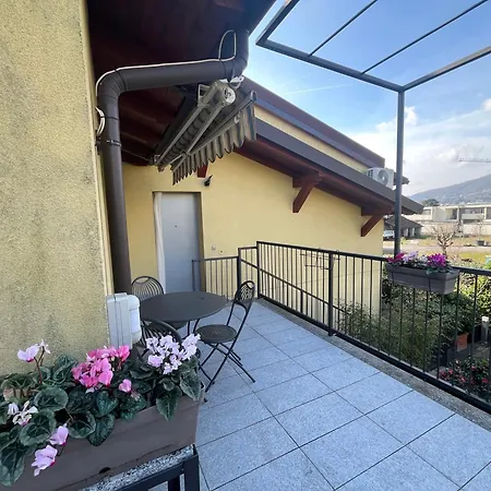 Onsuite With Wiew Near Como * Erba