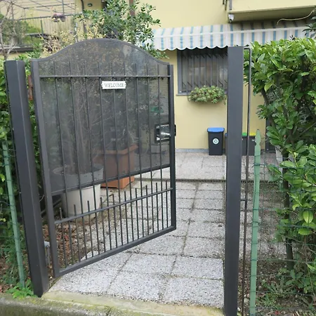 Onsuite With Wiew Near Como