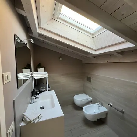 Onsuite With Wiew Near Como * Erba