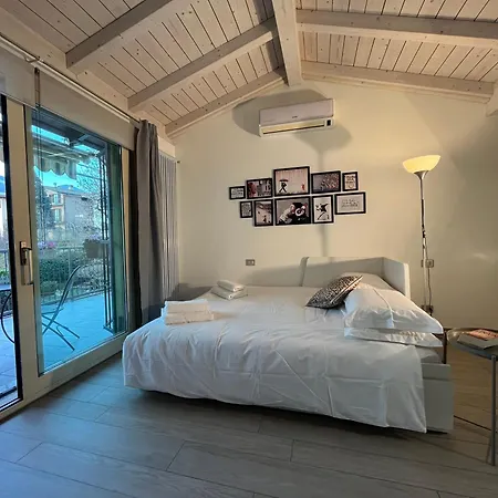 Onsuite With Wiew Near Como * Erba