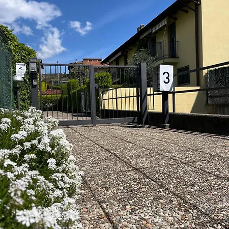 Apartment Onsuite With Wiew Near Como *