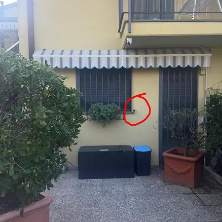 Onsuite With Wiew Near Como Apartment *